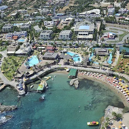 Star Village&water Park 4*
